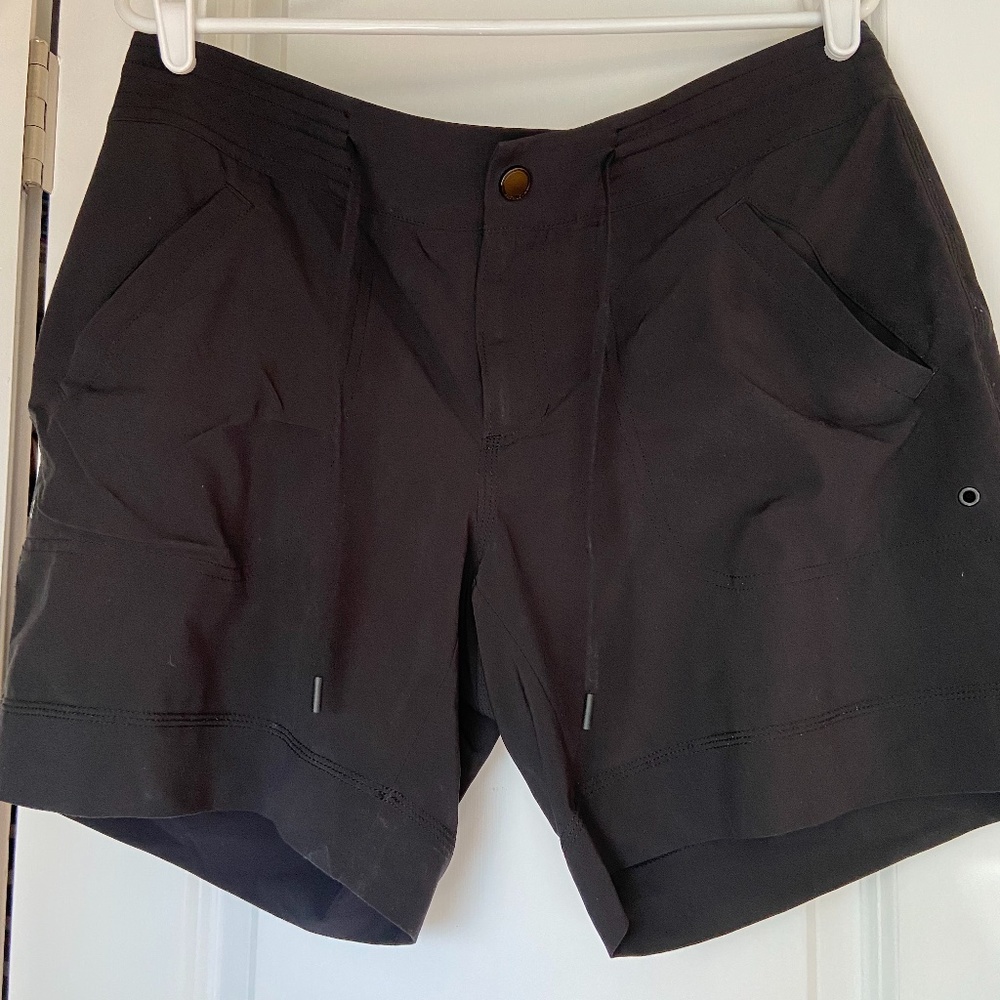 Black Athleta Brooklyn Bermuda Shorts